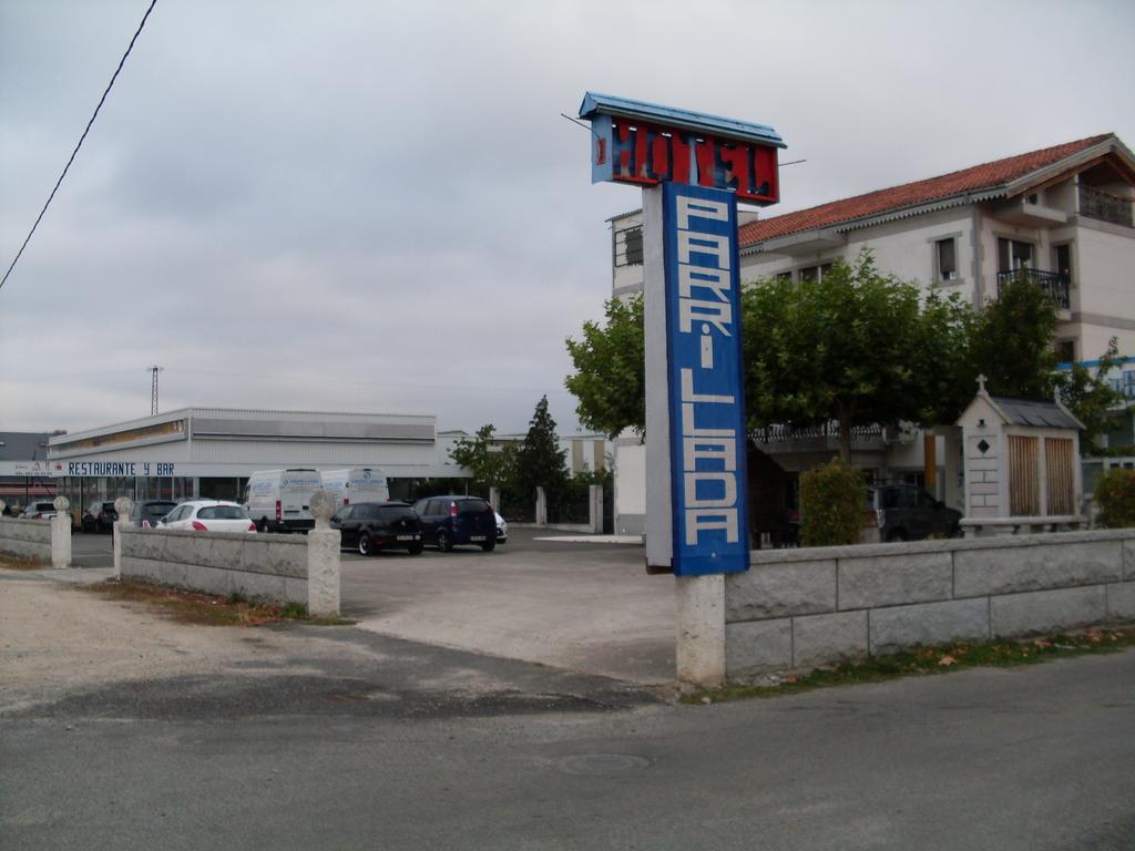 Hotel Terra Galega Monforte De Lemos Exteriör bild