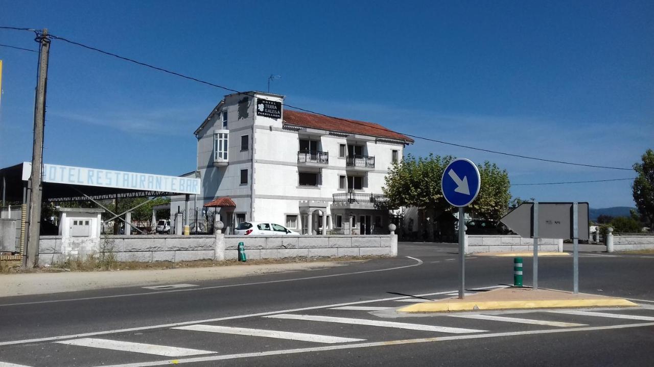 Hotel Terra Galega Monforte De Lemos Exteriör bild