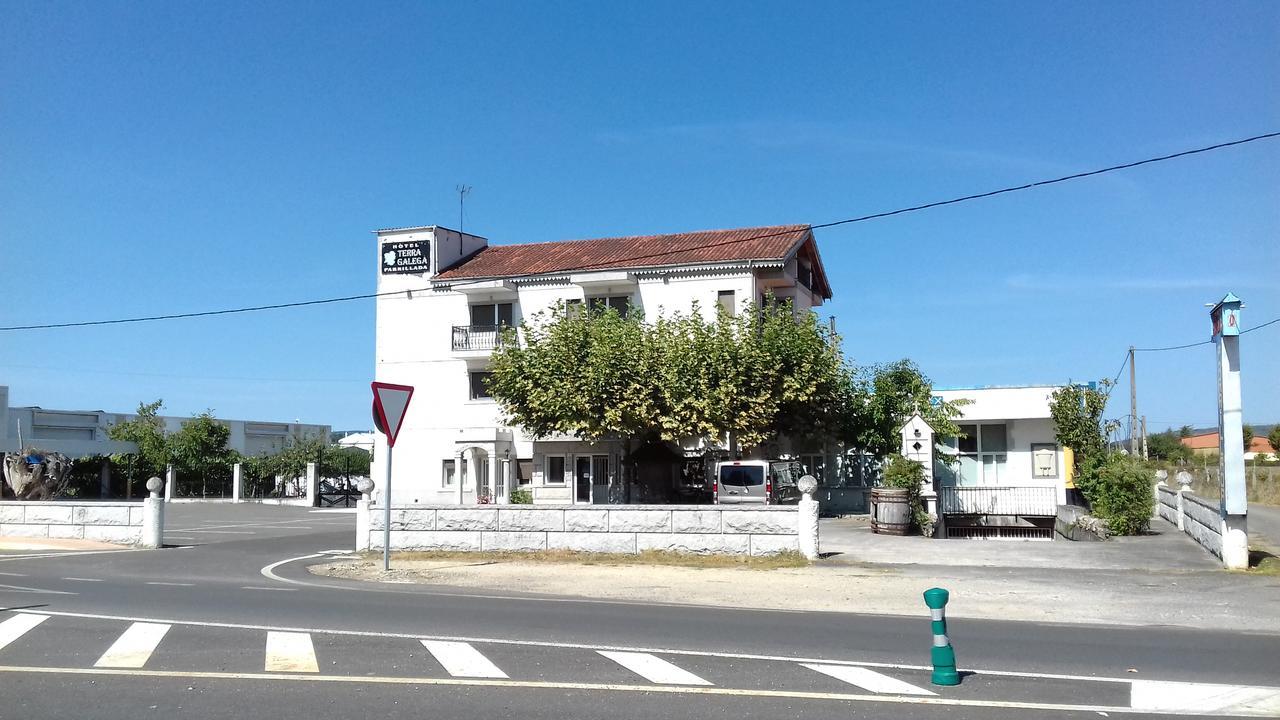 Hotel Terra Galega Monforte De Lemos Exteriör bild